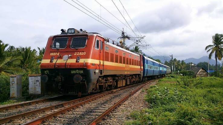 छत्तीसगढ़ को मिली 3 नई ट्रेनों की सौगात, रायपुर से रावघाट और कुरुद तक सफर होगा आसान