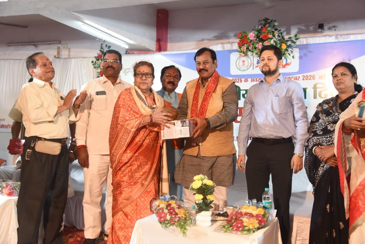 विकसित भारत के संकल्प में वरिष्ठ नागरिकों का अनुभव बनेगा मार्गदर्शक: सांसद विजय बघेल